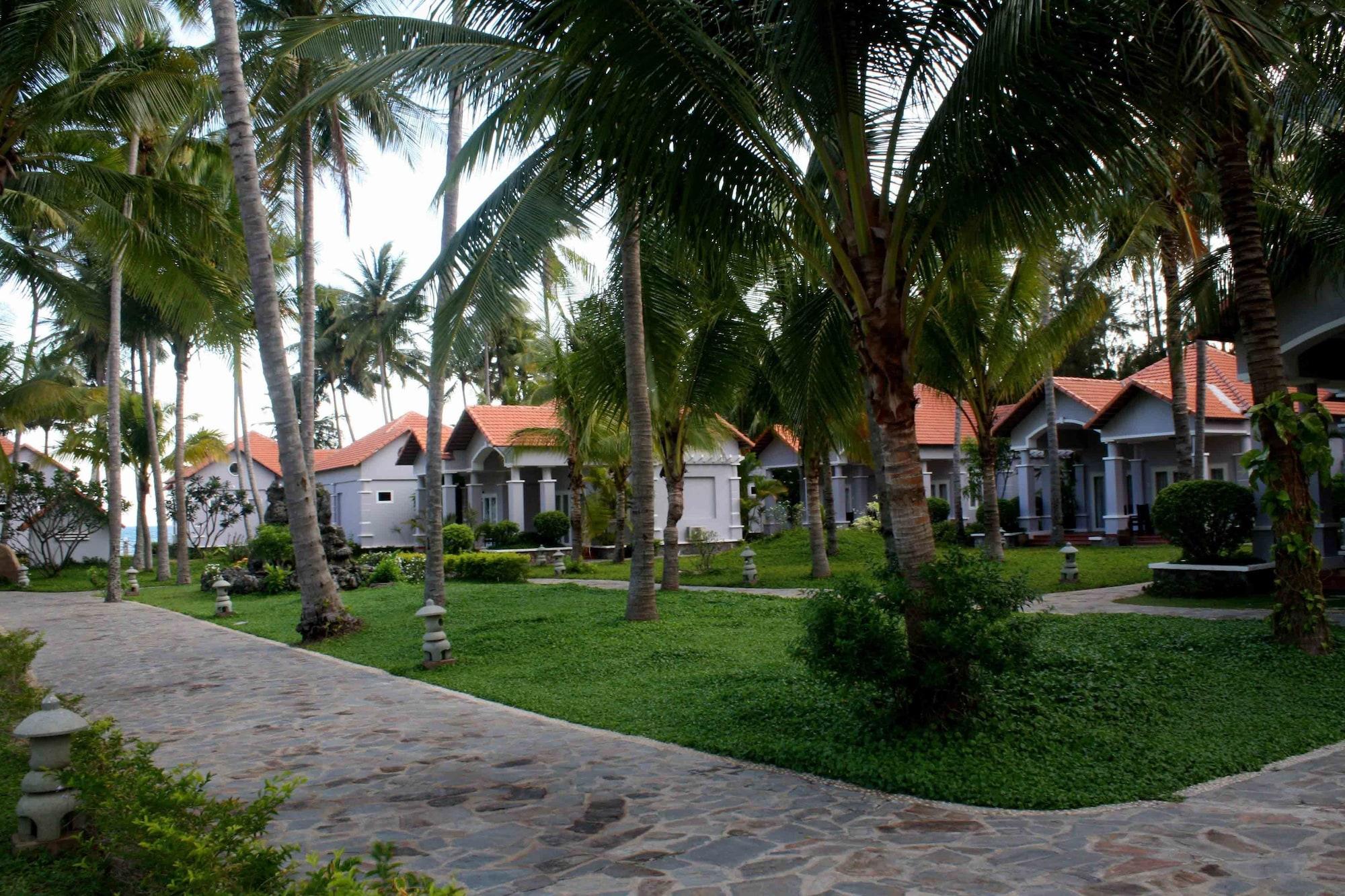 Muine Century Beach Resort & Spa Mui Ne Exterior photo