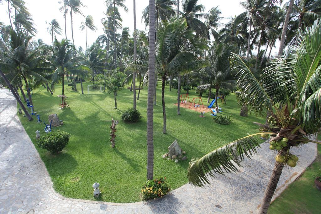 Muine Century Beach Resort & Spa Mui Ne Exterior photo