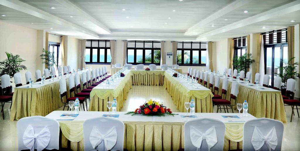 Muine Century Beach Resort & Spa Mui Ne Exterior photo